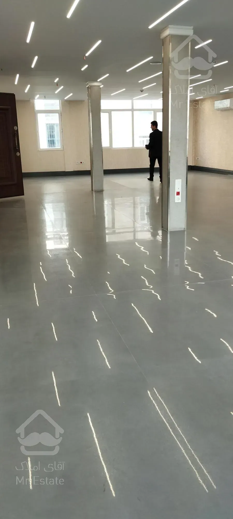 650متراداری تجاری صادقیه