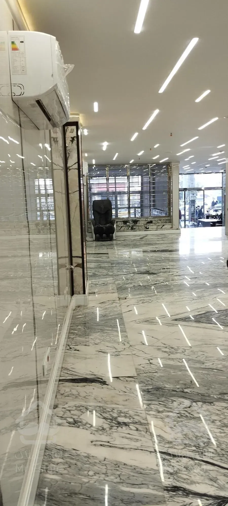 650متراداری تجاری صادقیه