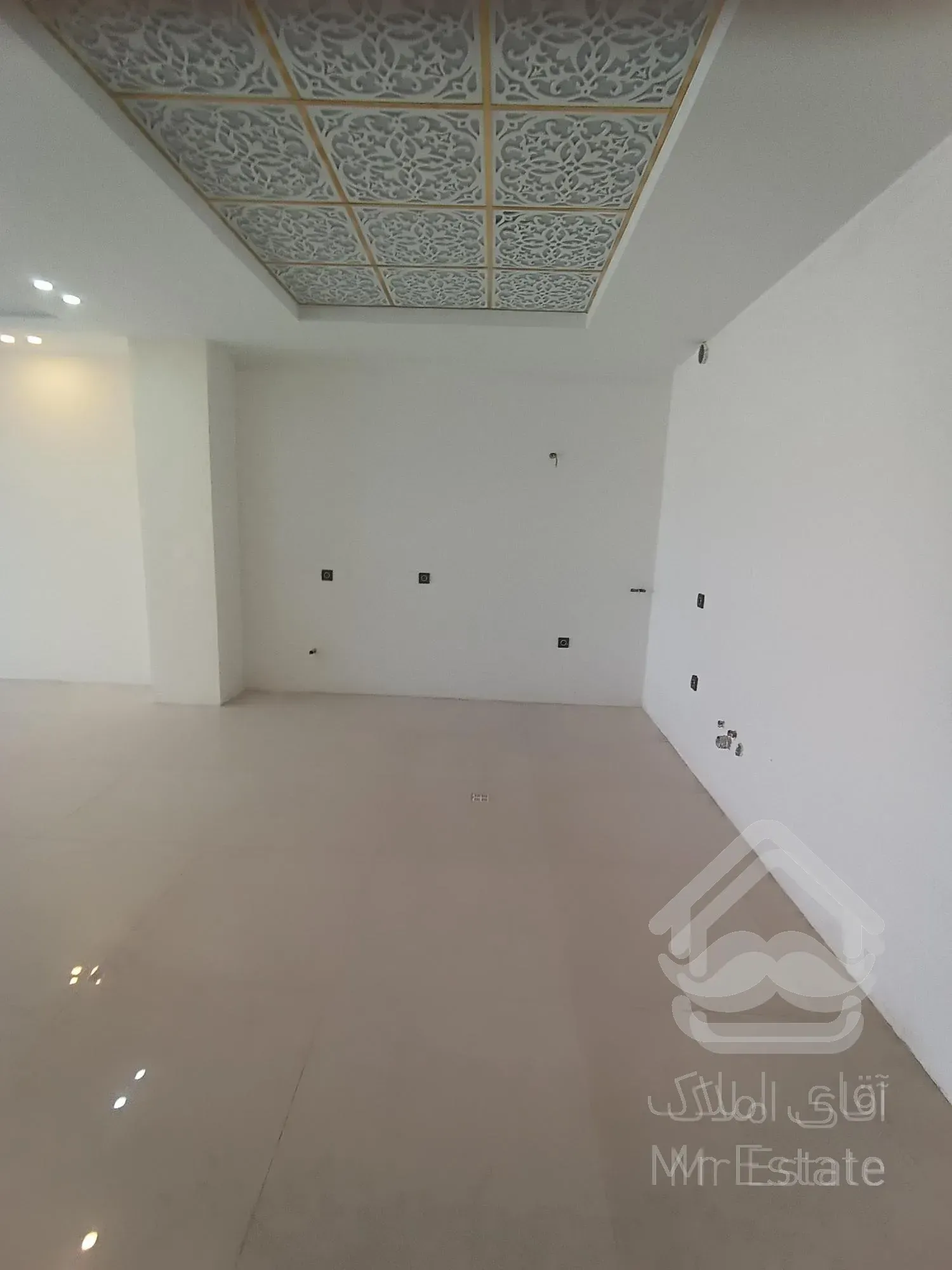 فروش واحد150 متری سه خواب بربلوار اصلی