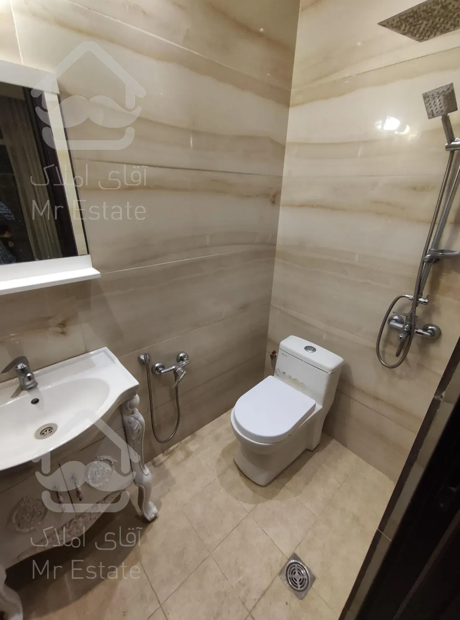 سالن پرده خور نقلی