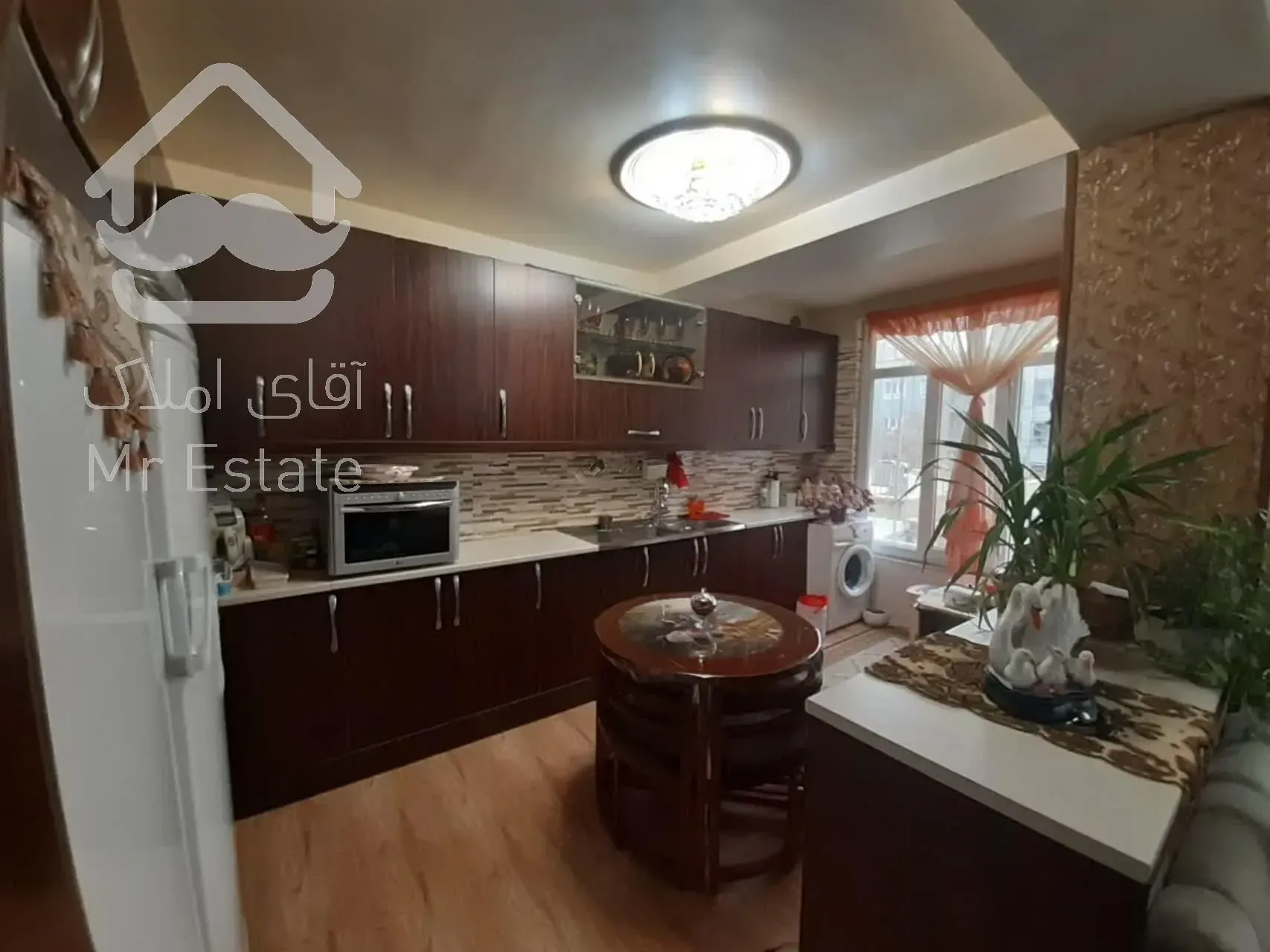 ۸۵متر ،روبه آفتاب