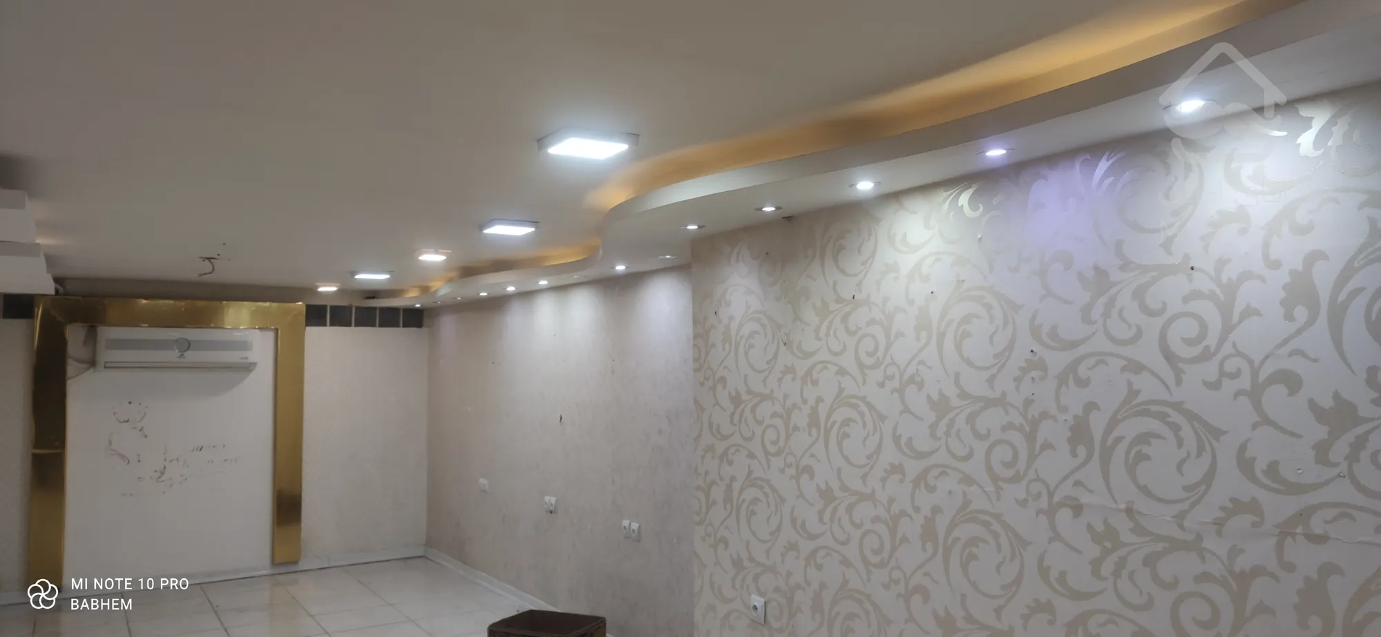 ۸۰متر بر خاقانی مناسب آرایشگاه زنانه ومزون،دفترمطب