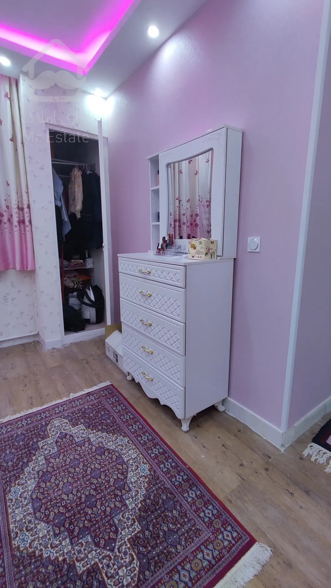 ۶۰ متر خوش نقشه غرق در نور فول بازسازی