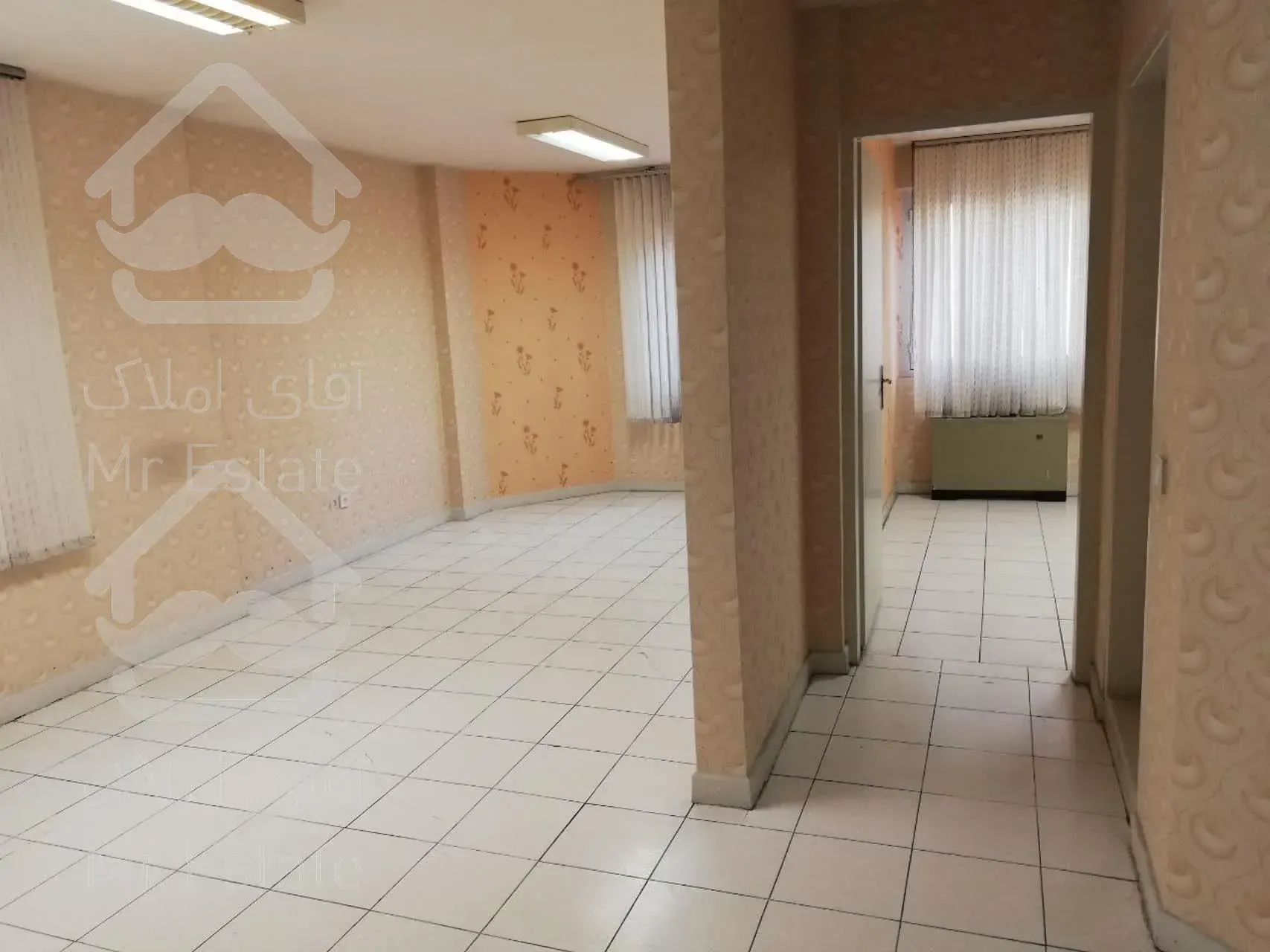 ۶۵ متر موقعیت اداری چند قدمی ونک