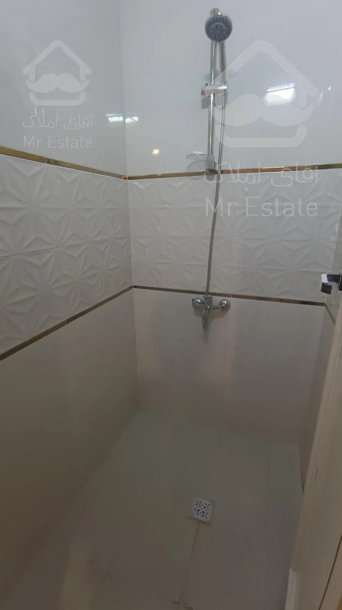 47متری تک خواب فول بازسازی باپارکینگ چسب مترو کمیل