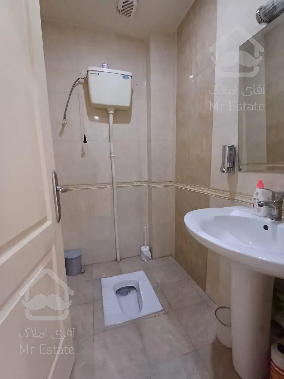 79متر/سنداداری/تابلوخور و پرتردد