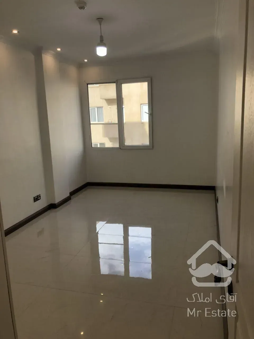 ۶۰متر عروس دامادی بدون دیوار مشترک