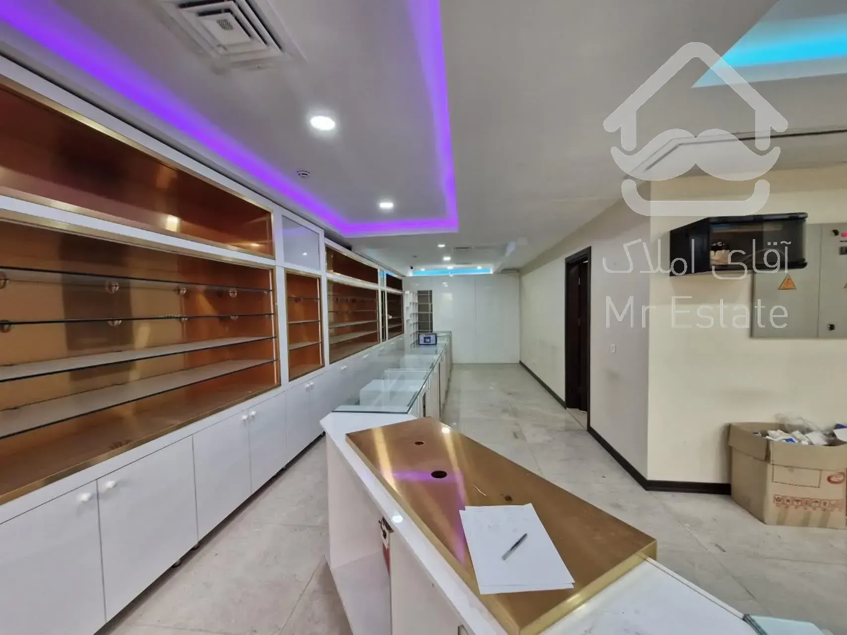 ۱۰۰ متر داروخانه ( ساختمان پزشکان ) ونک