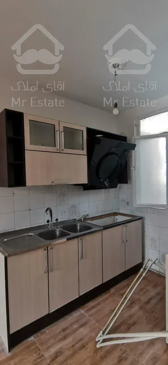 ۴۲متر تک واحدی