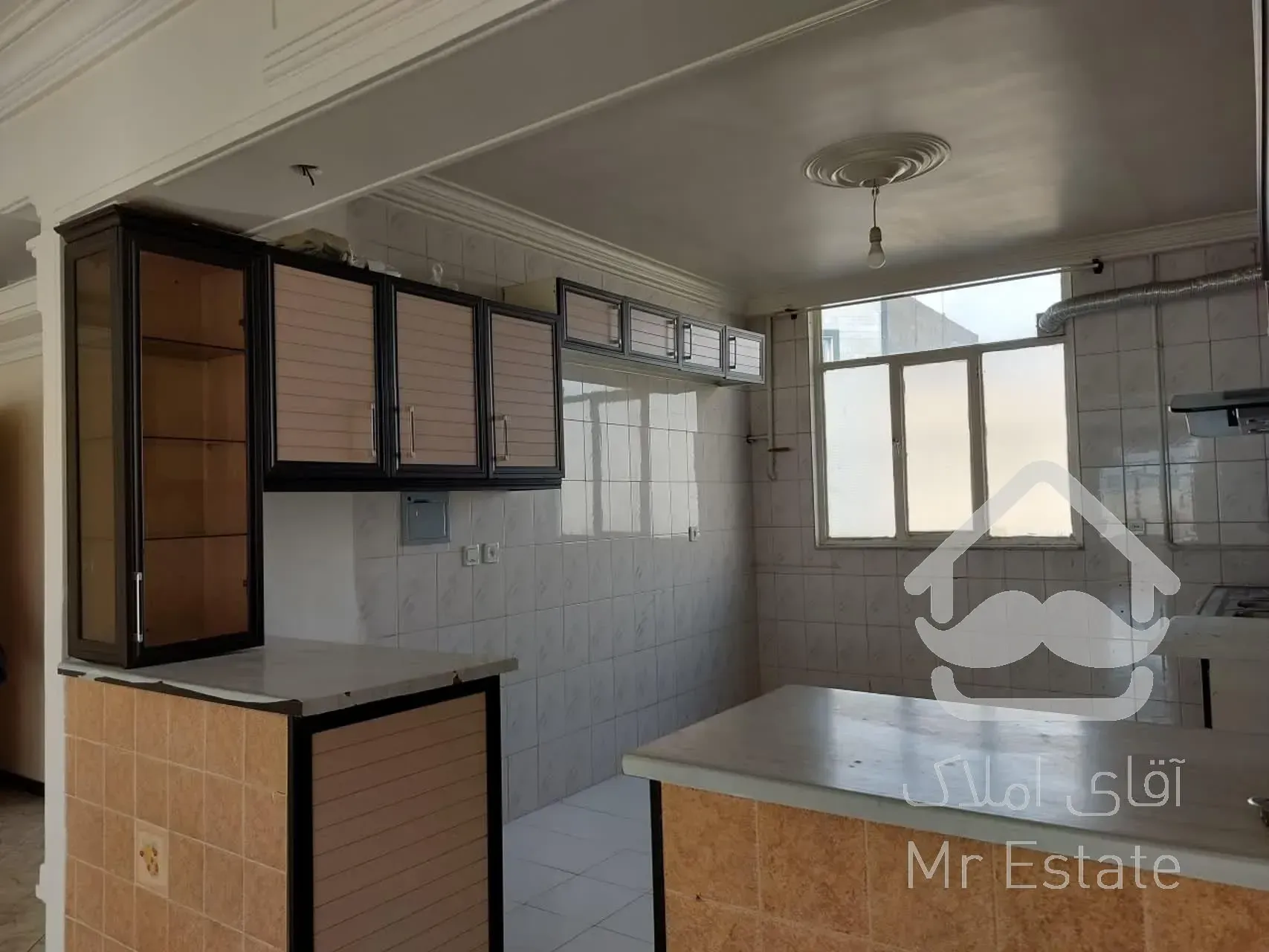 اجاره فوری آپارتمان ۱۲۰ متری.تخلیه و آماده تحویل