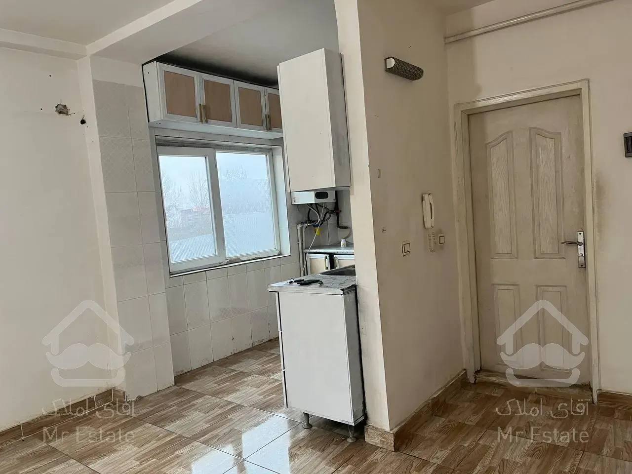 سه طبقه سه واحد