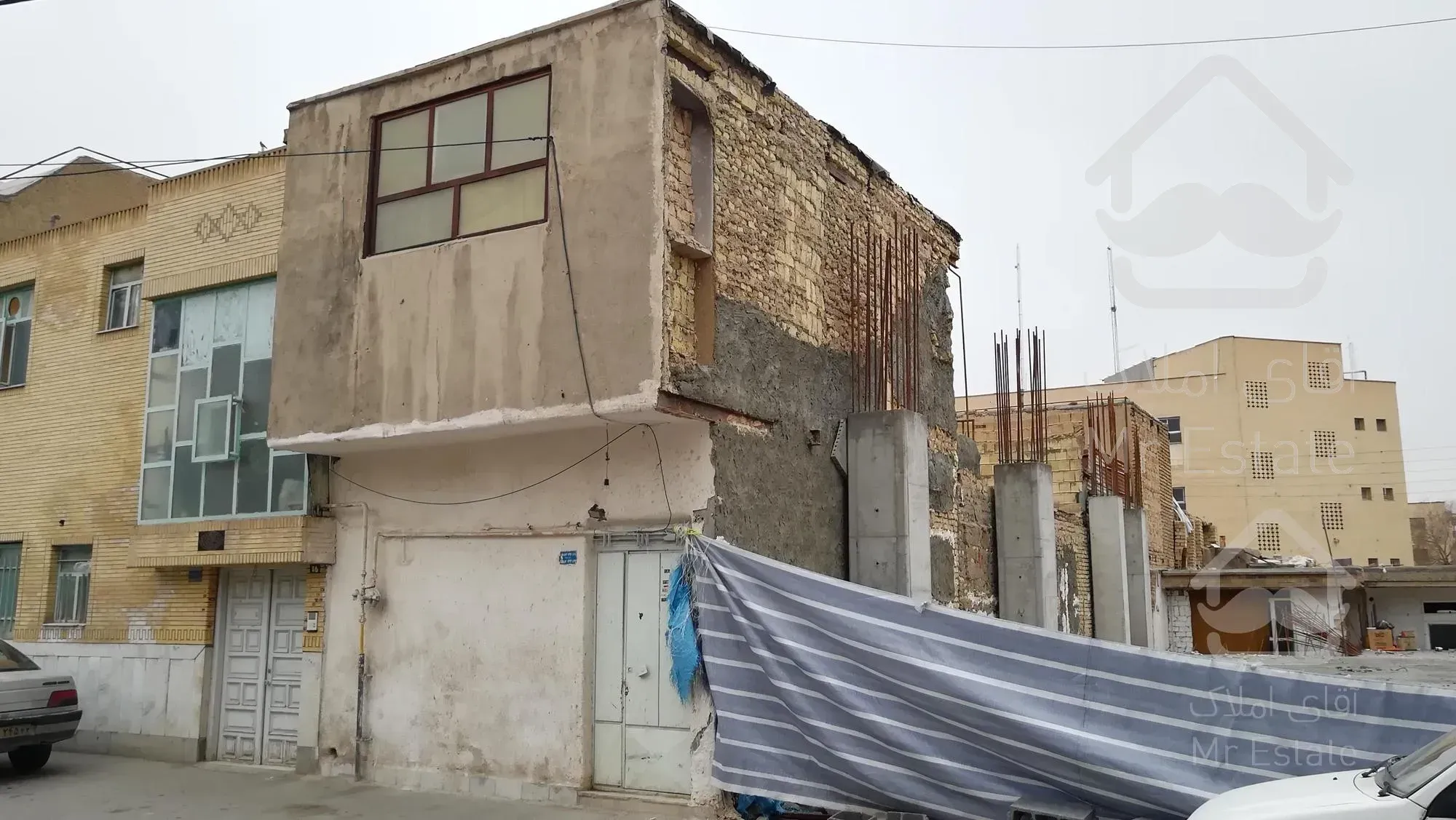 فروش فوری خانه کلنگی/60 متری/جهت ساخت و سرمایه گذاری/رکن الدوله