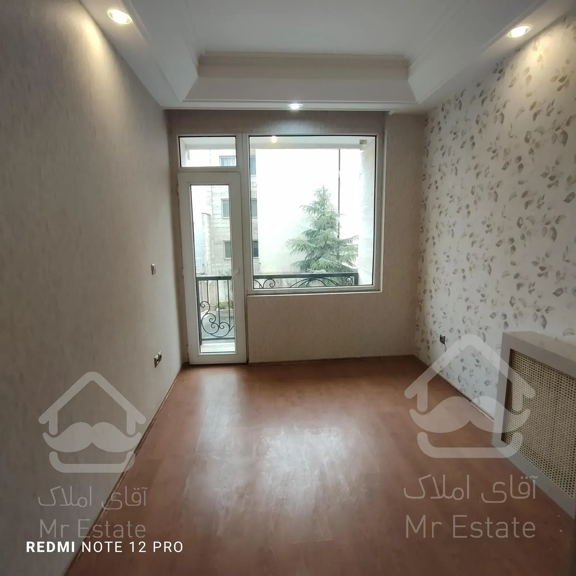 شهرک غرب ۱۰۸متر/۲خواب/۹ساله/مشاعات آبی