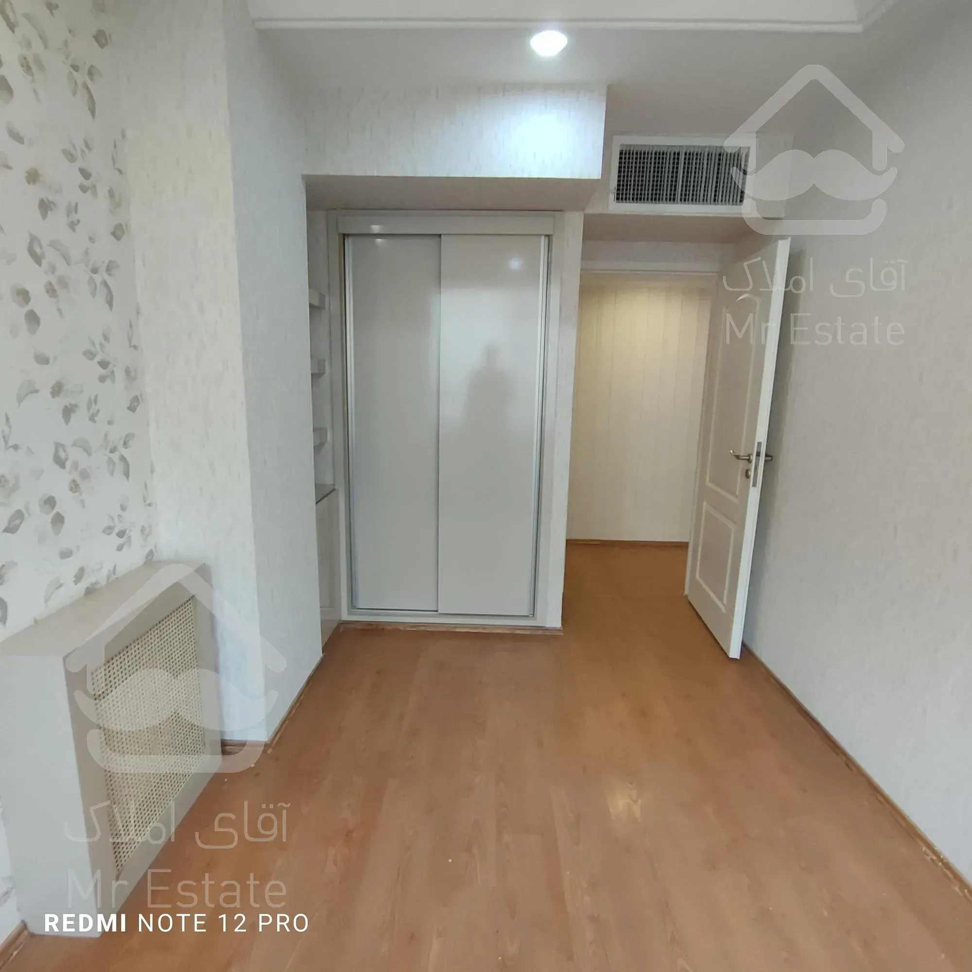 شهرک غرب ۱۰۸متر/۲خواب/۹ساله/مشاعات آبی