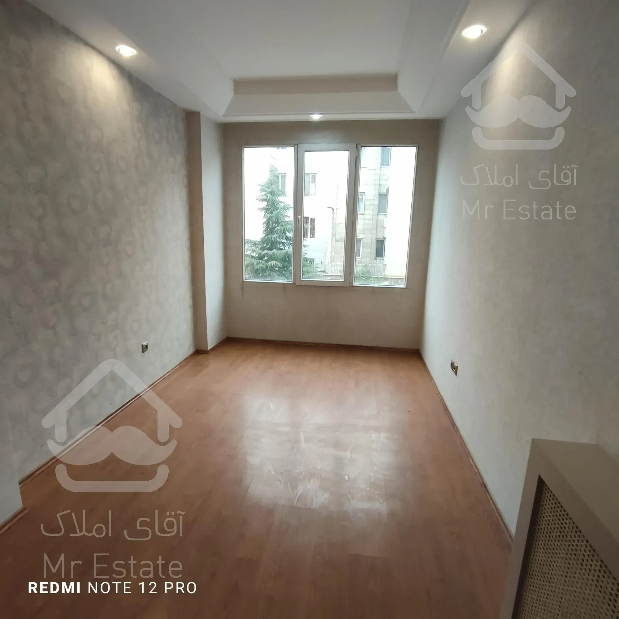 شهرک غرب ۱۰۸متر/۲خواب/۹ساله/مشاعات آبی