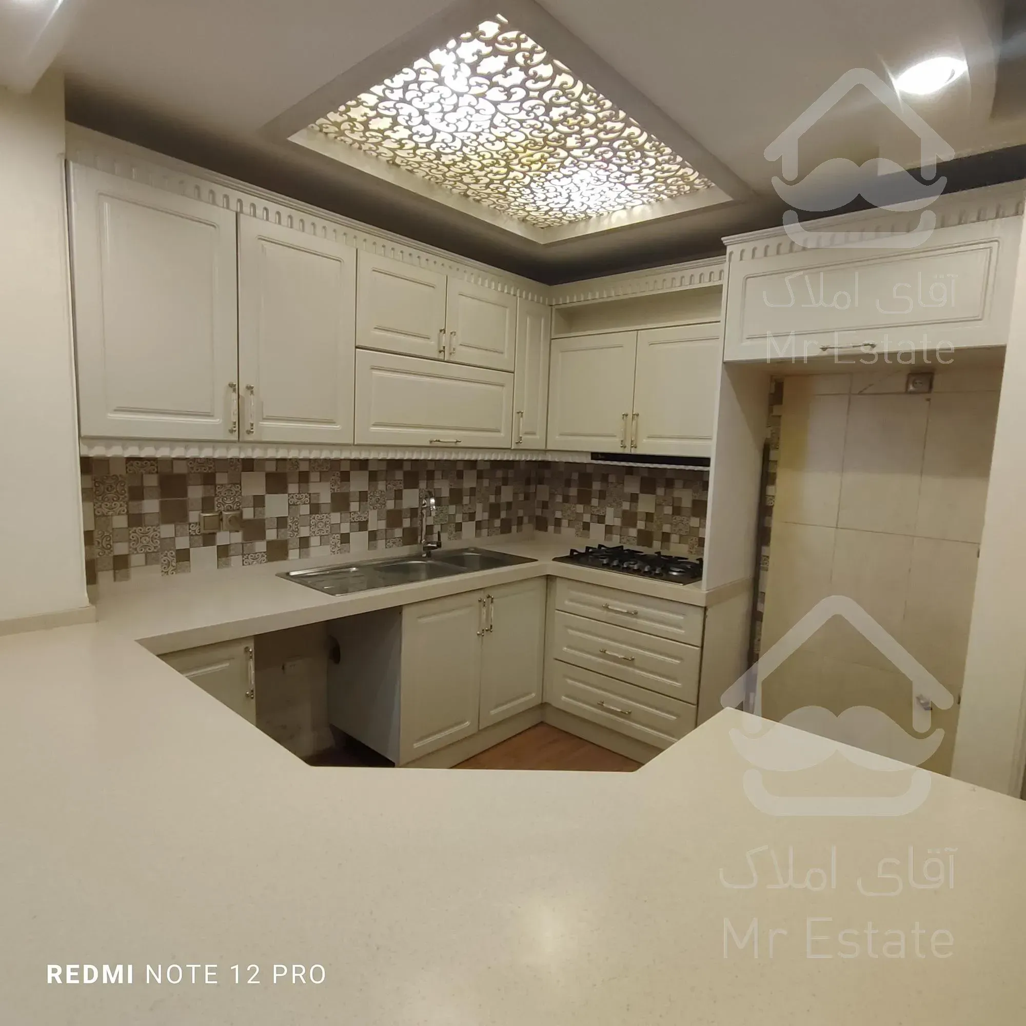 شهرک غرب ۱۰۸متر/۲خواب/۹ساله/مشاعات آبی