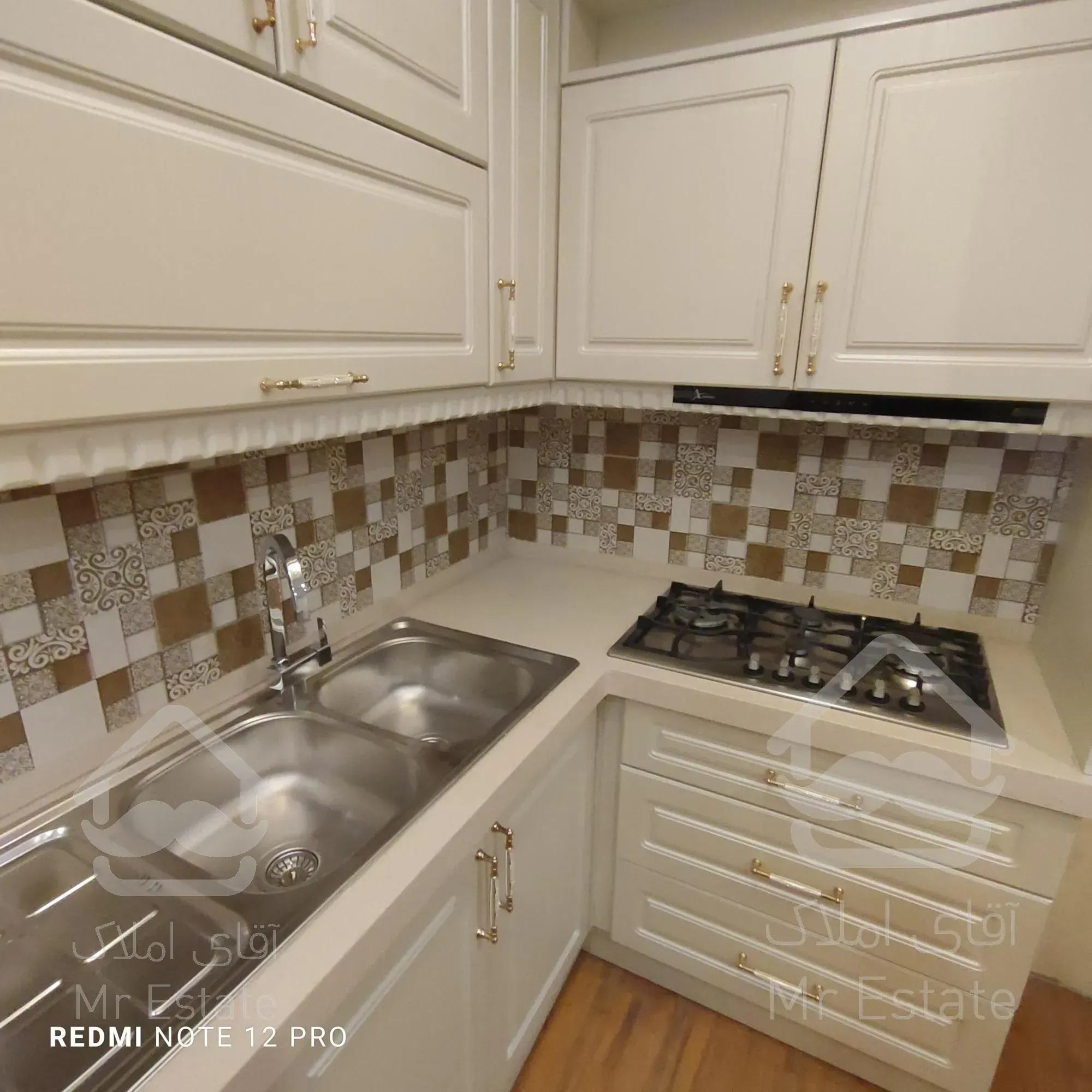 شهرک غرب ۱۰۸متر/۲خواب/۹ساله/مشاعات آبی