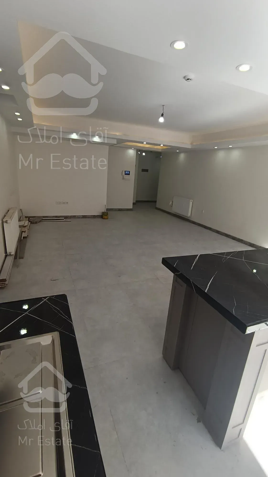 105متر/3خوابه/فول امکانات/کلید نخورده