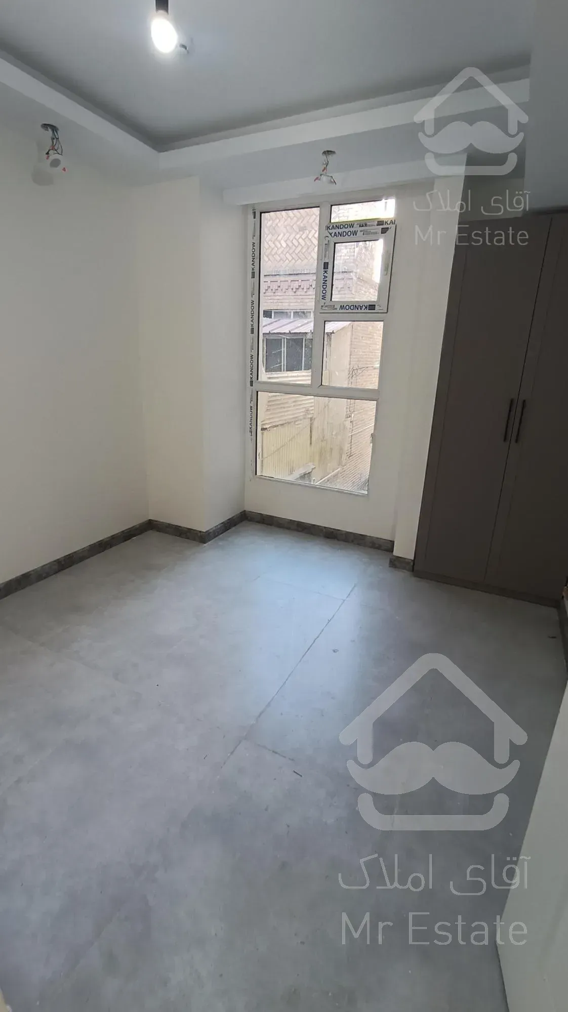 105متر/3خوابه/فول امکانات/کلید نخورده