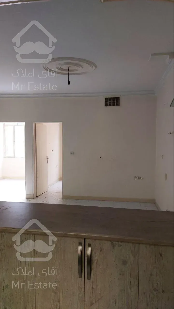 ۵۰متری، تک خواب