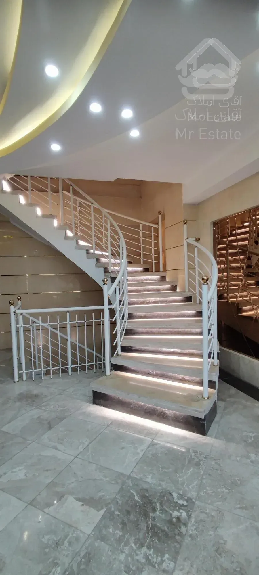 عظیمیه/۱۳۴ متر/۳ خواب/شیک خوش نقشه/سراسر نور