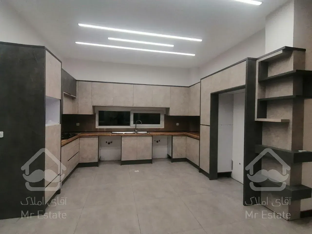 ویلا استخر دار مدارک کامل