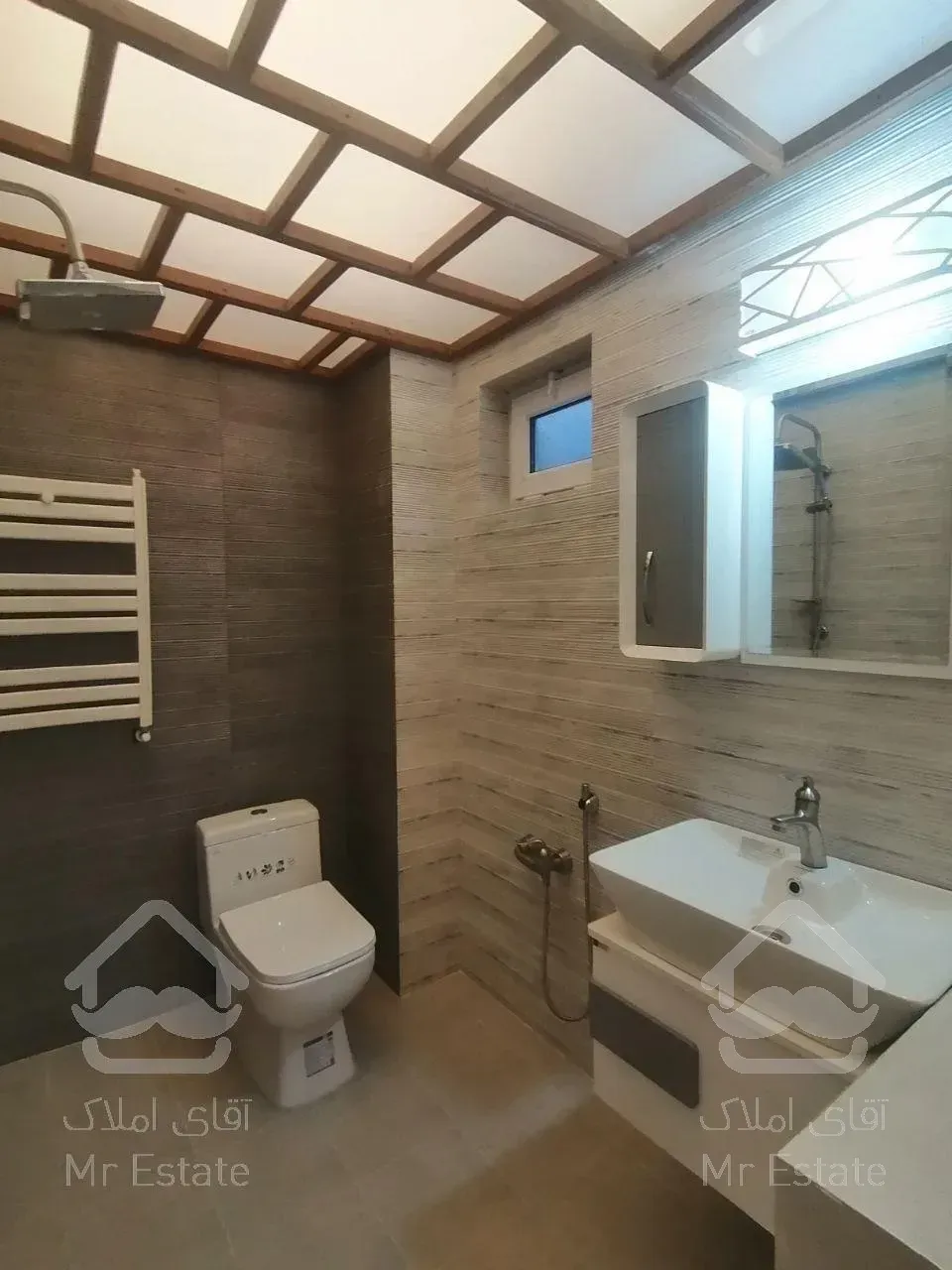 ویلا استخر دار مدارک کامل