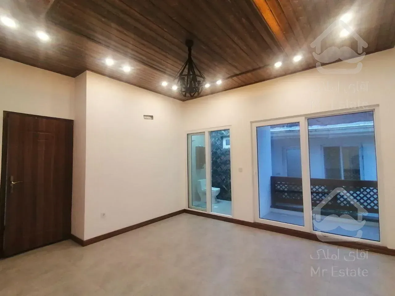 ویلا استخر دار مدارک کامل