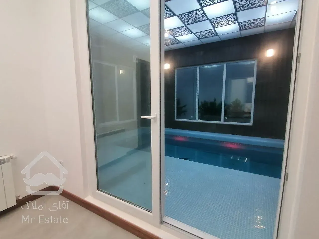 ویلا استخر دار مدارک کامل