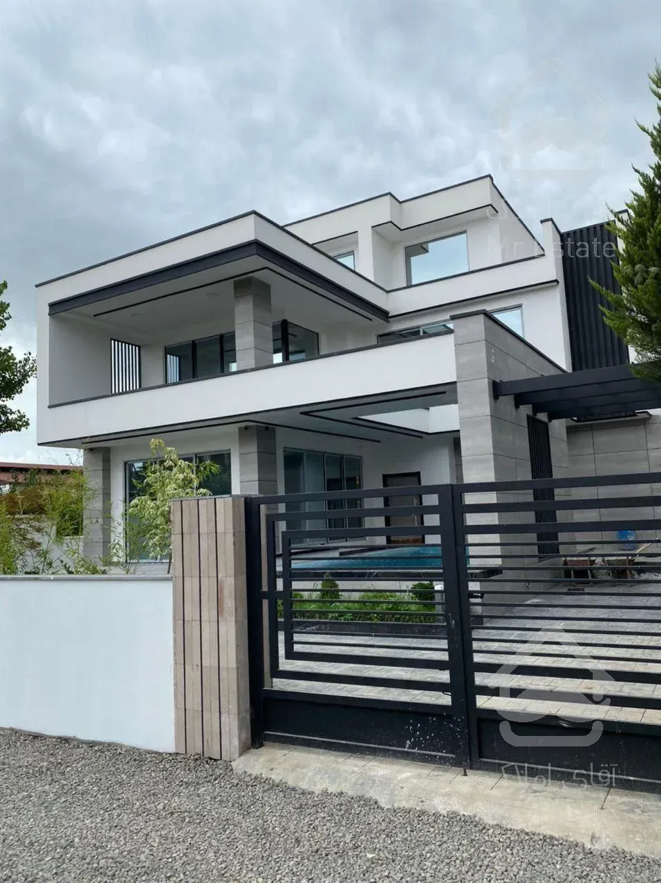 فروش ویلا تریبلکس ۴۵۰ متری در چمستان