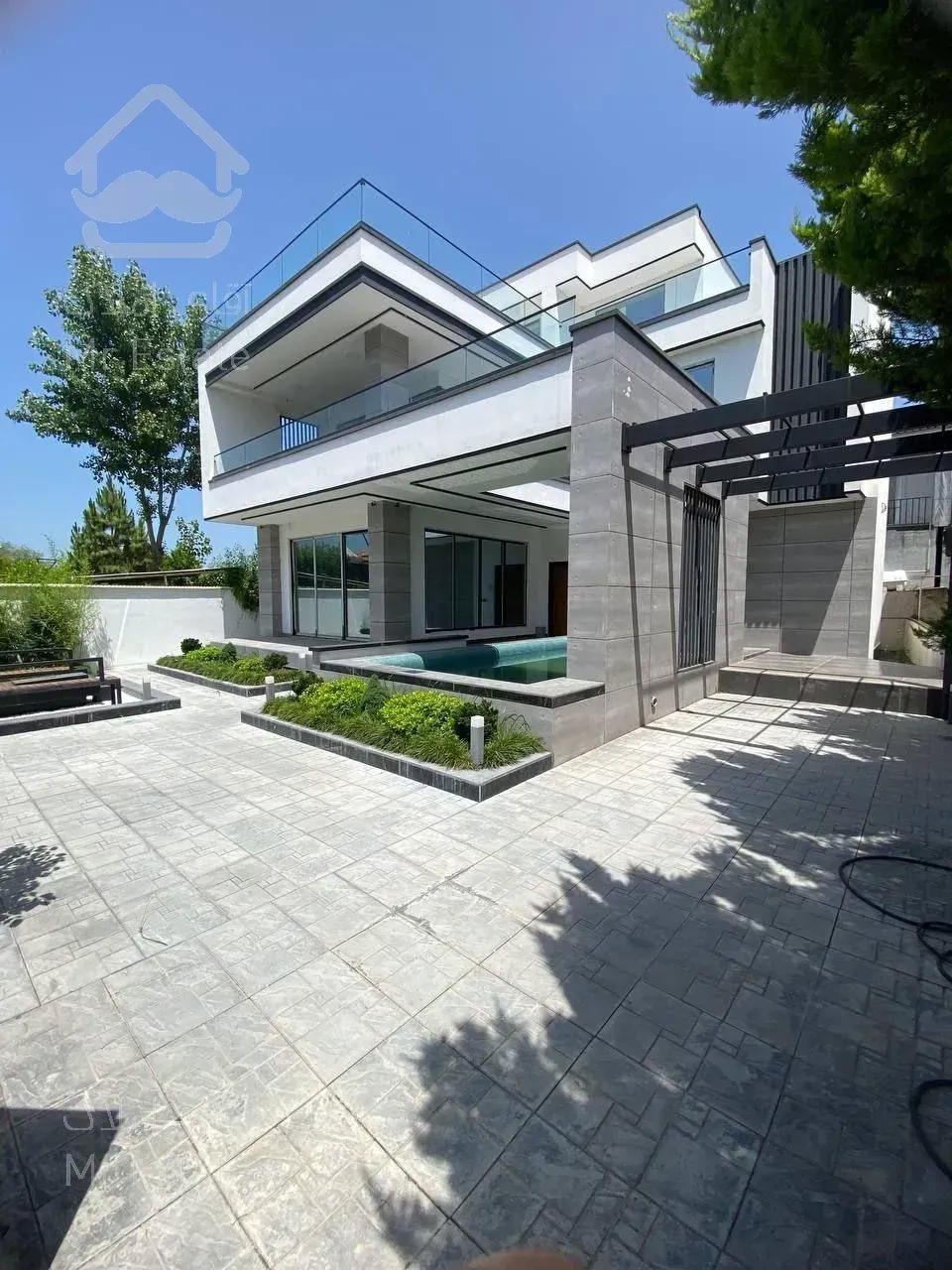 فروش ویلا تریبلکس ۴۵۰ متری در چمستان