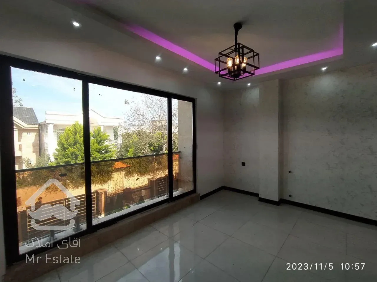 ویلا دوبلکس/آتشکده و نشیمن گاه در روفگاردن ویو دلباز