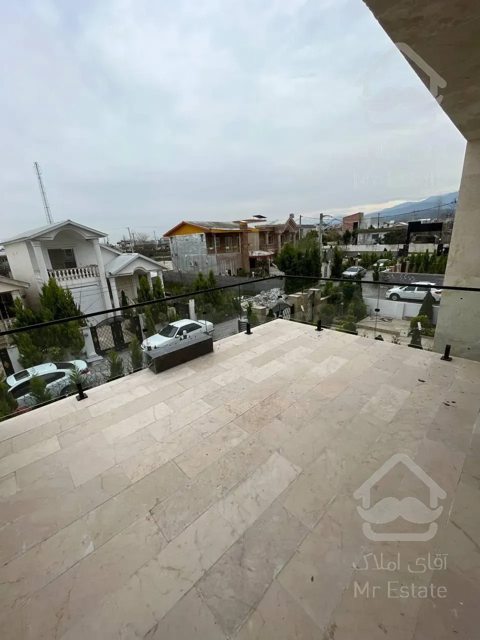 فروش ویلا تریبلکس ۲۴۰ متری در چمستان