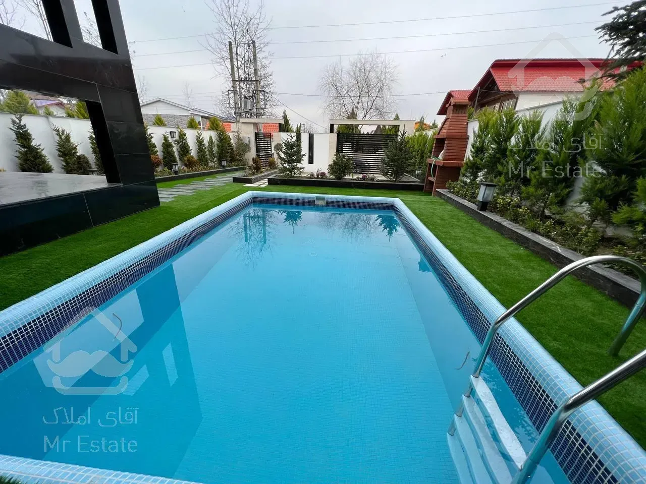 فروش ویلا تریبلکس ۴۰۰ متری در چمستان