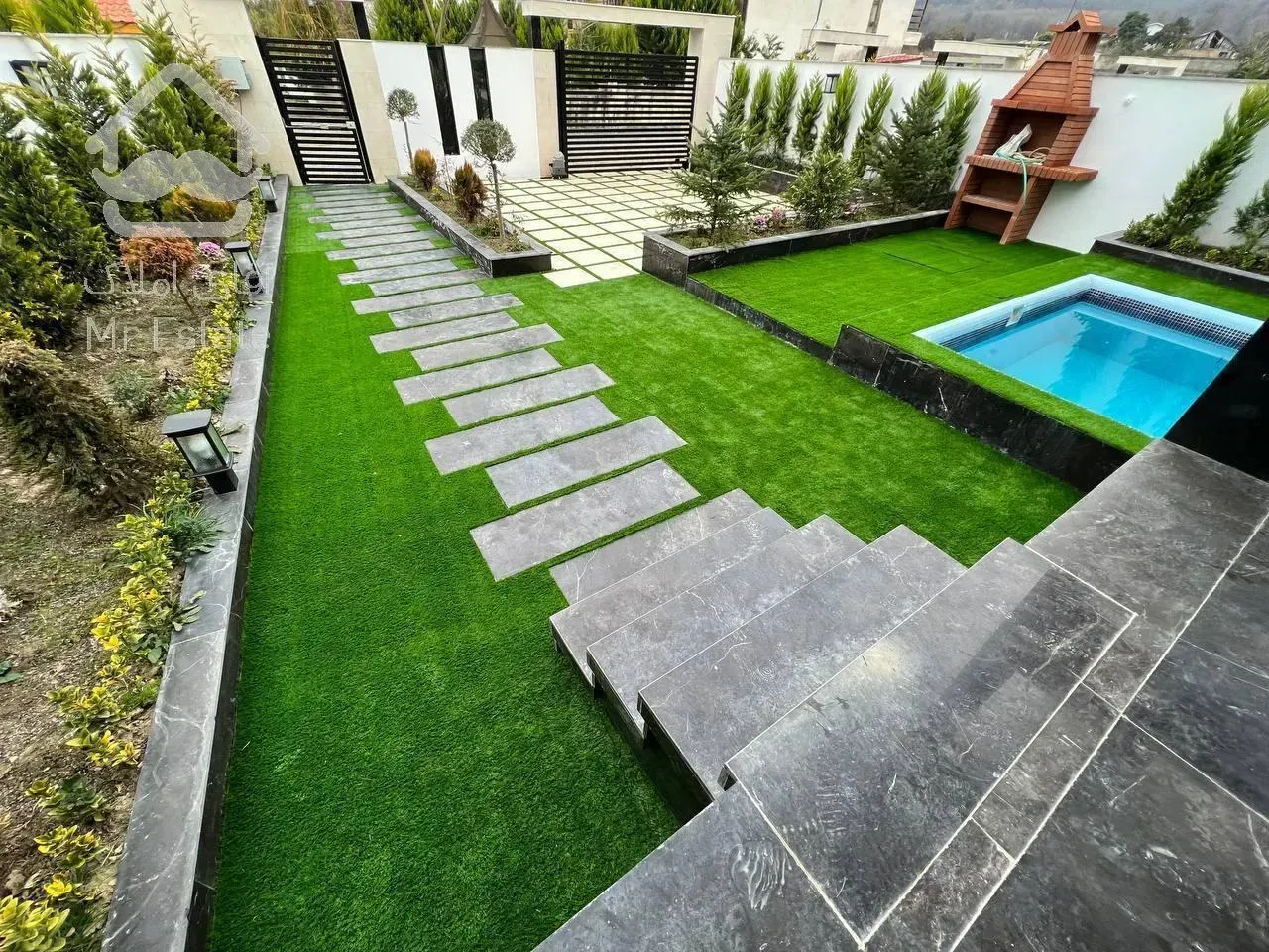 فروش ویلا تریبلکس ۴۰۰ متری در چمستان