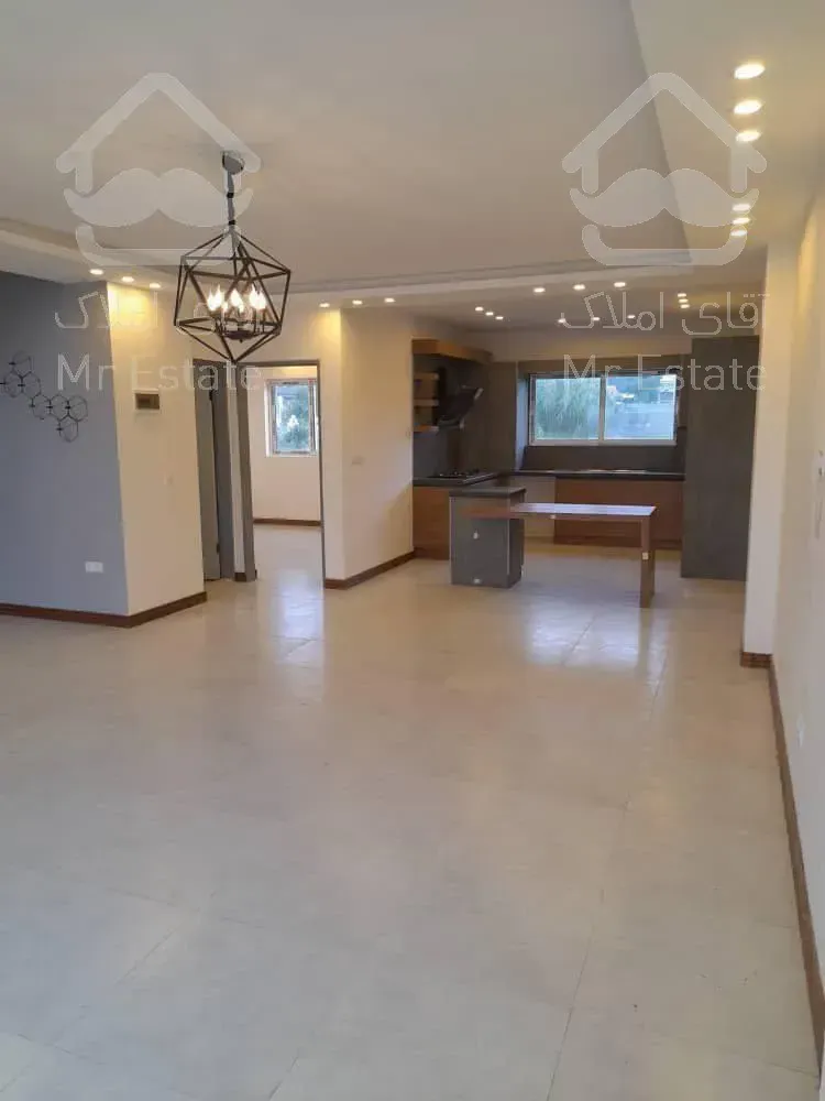 فروش ویلا دوبلکس نما مدرن ۲۴۰ متری در چمستان