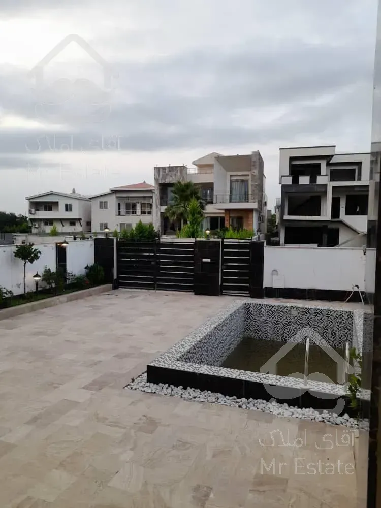 فروش ویلا دوبلکس نما مدرن ۲۴۰ متری در چمستان