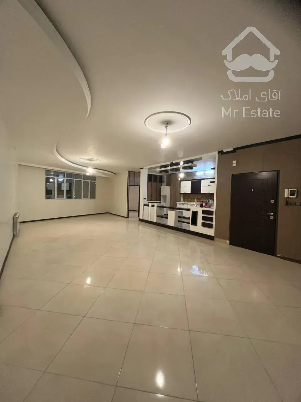 رهن و اجاره آپارتمان 150 متری در ویلاشهر