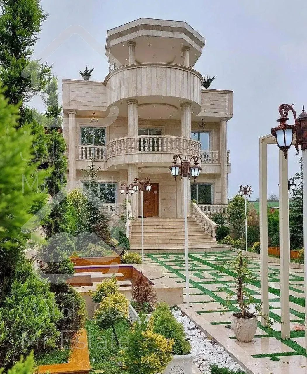 فروش کاخ ویلا ۵۰۰ متری در چمستان