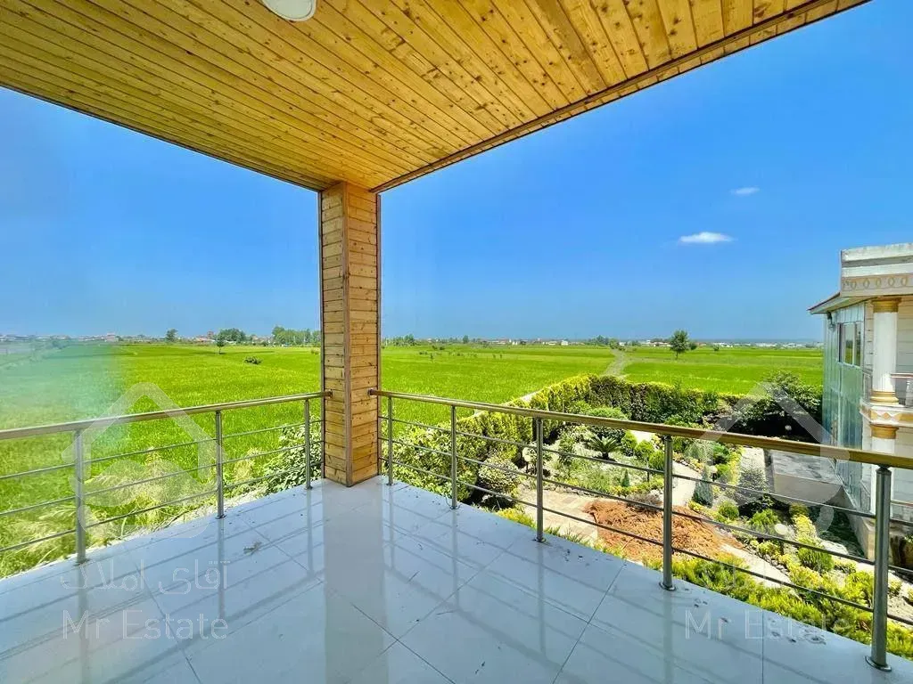 فروش ویلا تریبلکس مدرن ۴۱۰ متری در چمستان