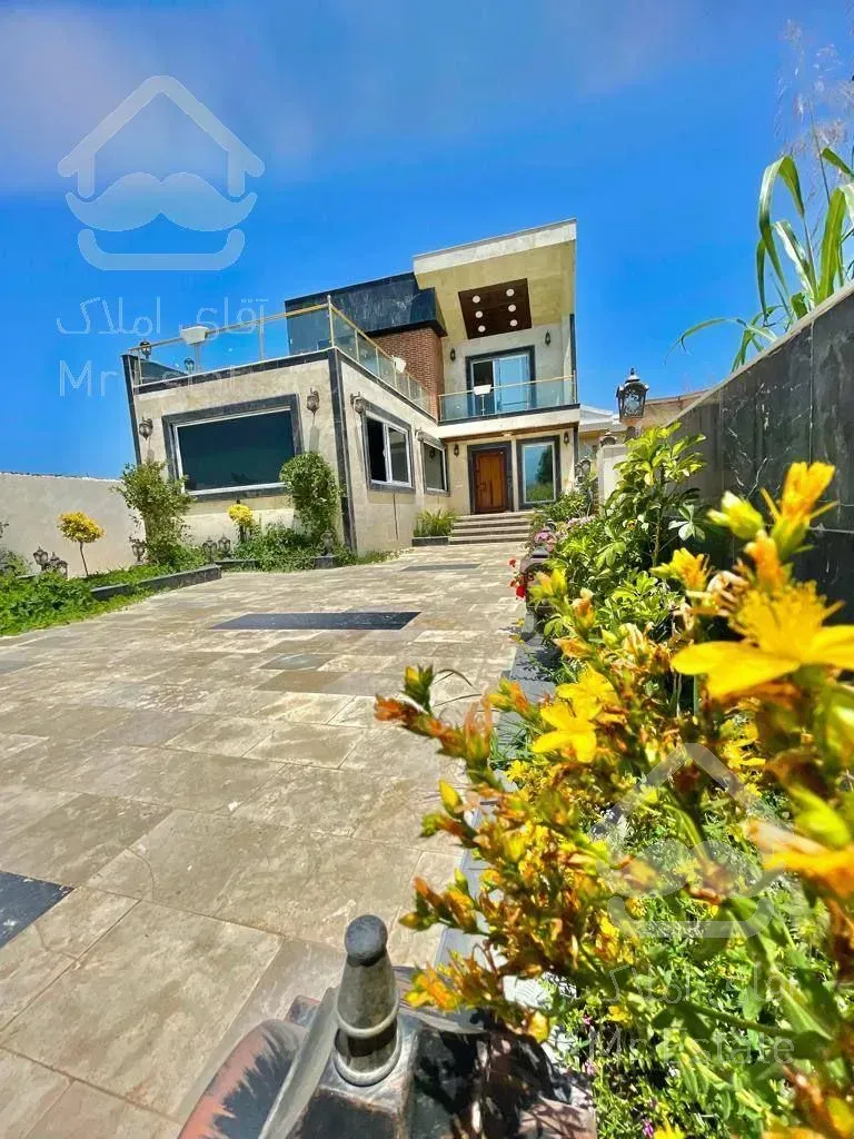 فروش ویلا تریبلکس مدرن ۴۱۰ متری در چمستان