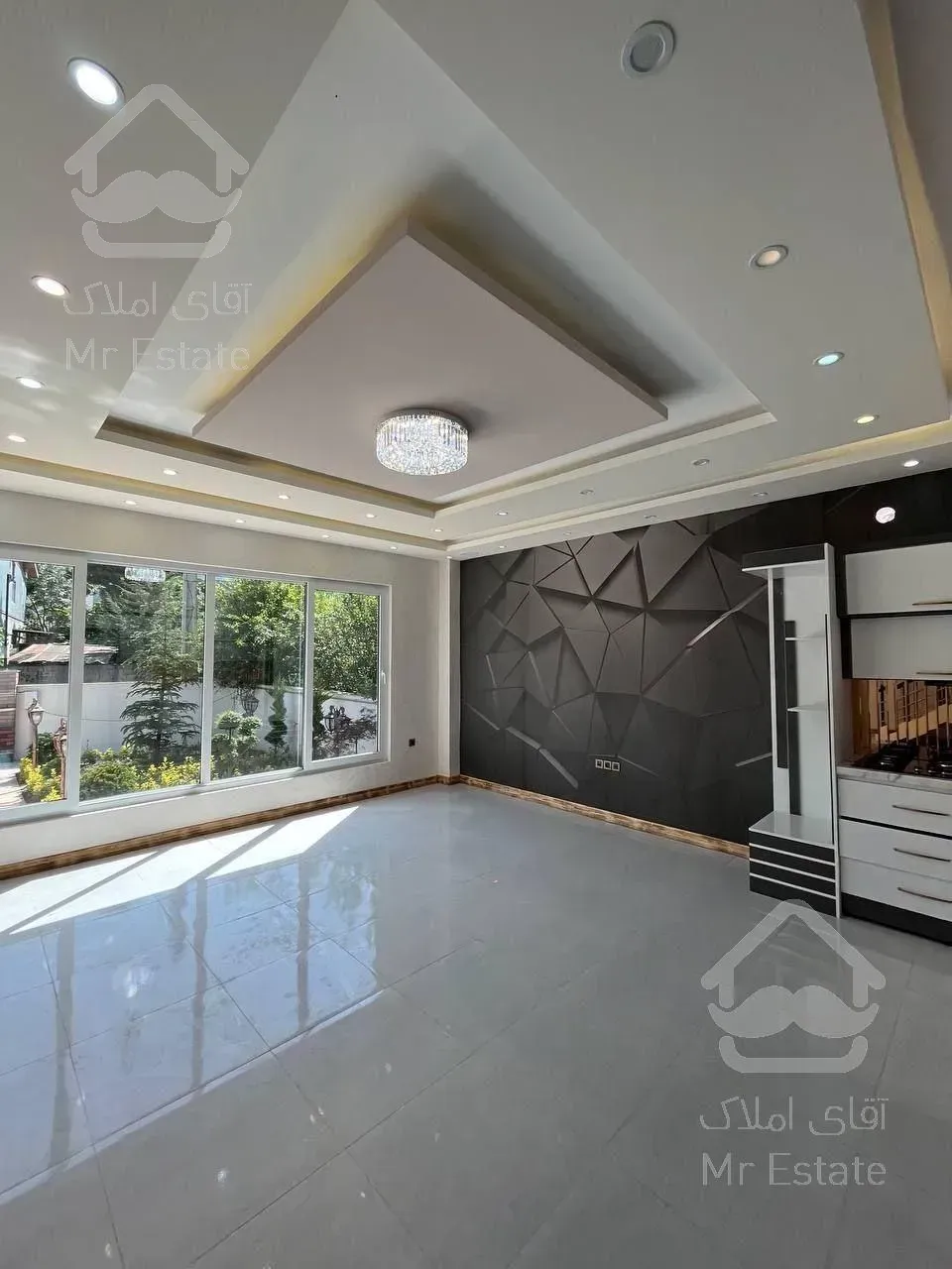 فروش ویلا تریبلکس ۲۵۰ متری در چمستان