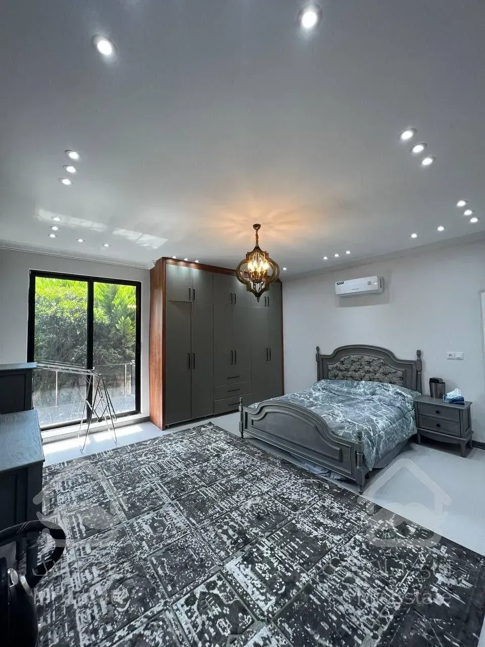 فروش ویلا تریبلکس ۶۰۰ متری در چمستان