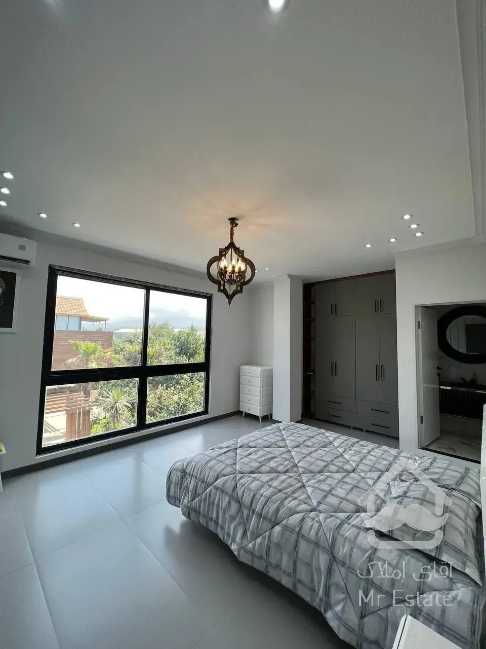 فروش ویلا تریبلکس ۶۰۰ متری در چمستان