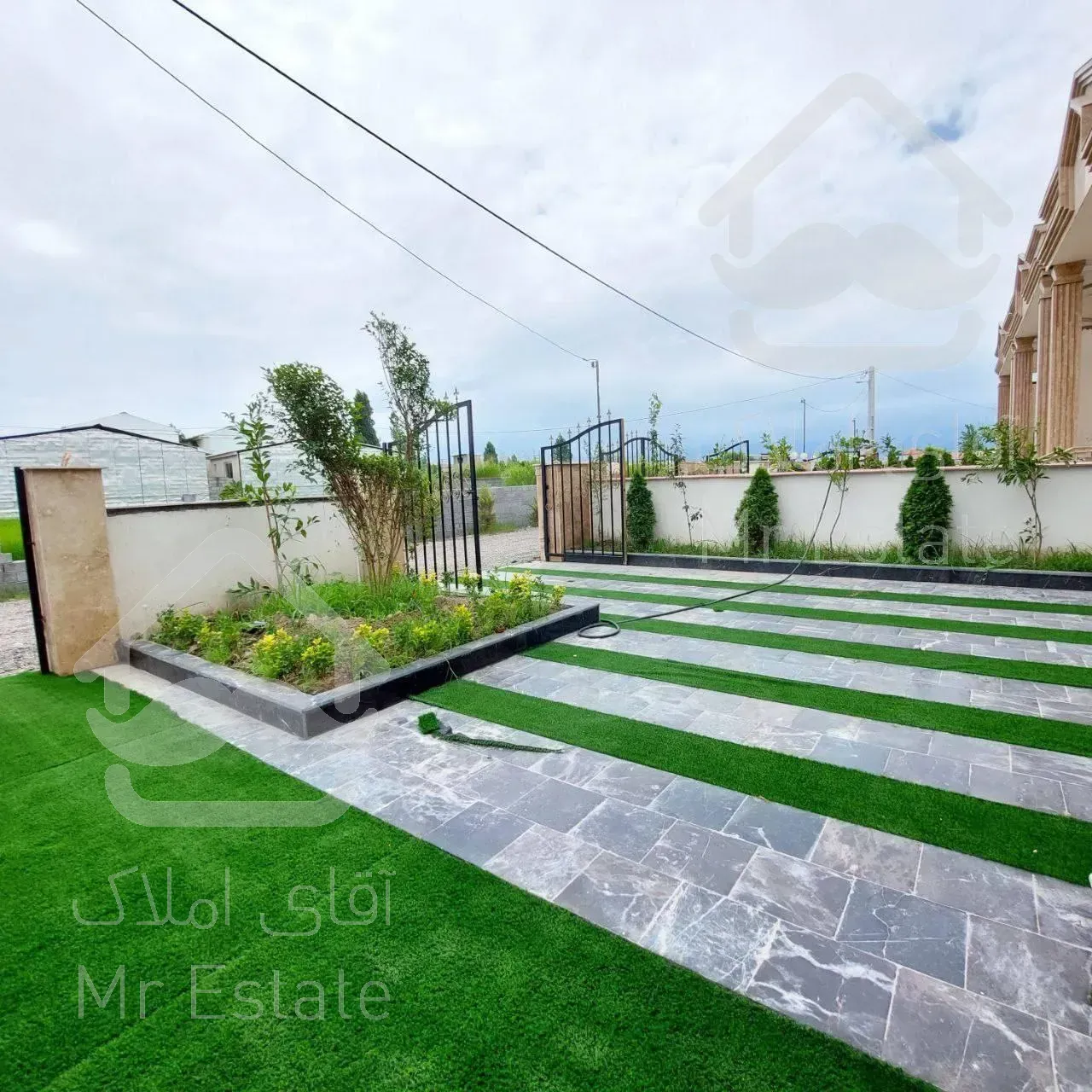 فروش ویلا فلت ۲۰۰ متری در چمستان