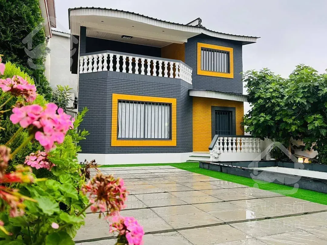 فروش ویلا دوبلکس ۲۵۰ متری در چمستان