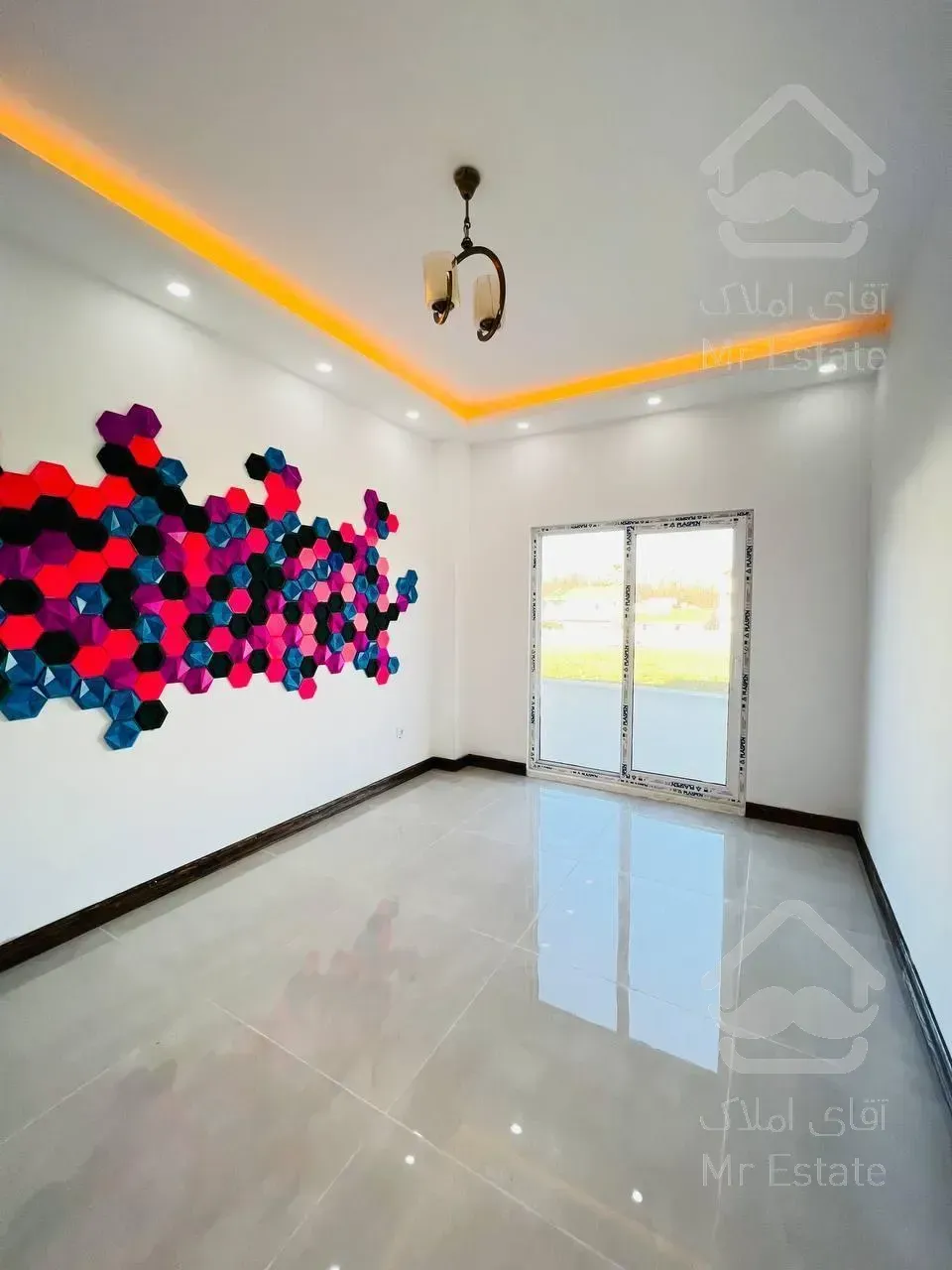 فروش ویلا تریبلکس ۲۵۲ متری در چمستان