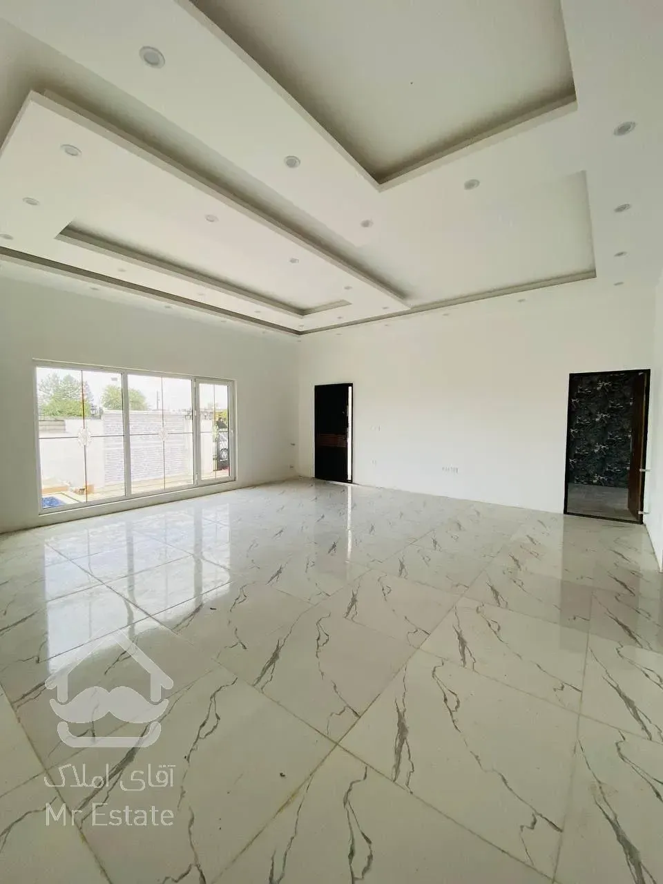 فروش ویلا نما مدرن ۲۱۶ متری در چمستان