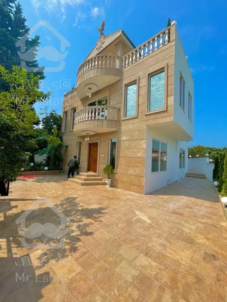 فروش ویلا دوبلکس ۳۲۰ متری در چمستان