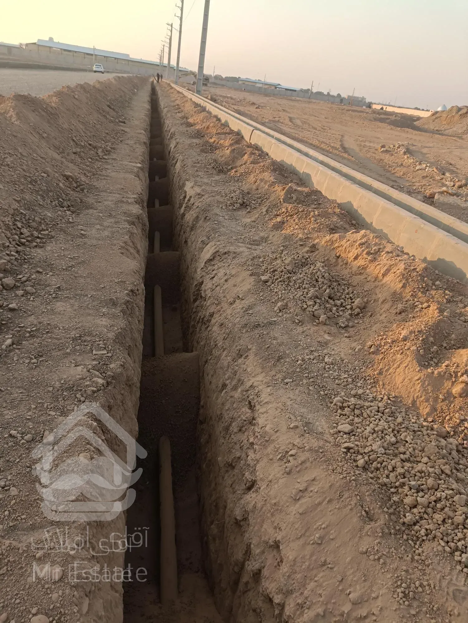 زمین های کوی بهار جنب مترو کهریزک